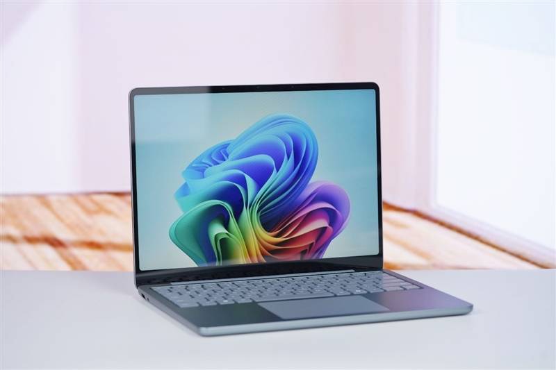 3英寸ARM版评测：性能流畅续航与静音表现惊艳麻将胡了2微软Surface La