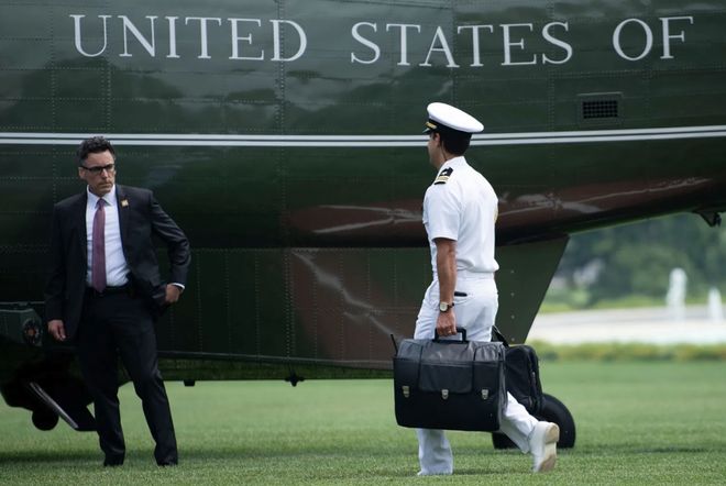 一个总统「同款」手提箱只需6万8麻将胡了2模拟器每个CEO都需要(图10) 一个总统「同款」手提箱只需6万8麻将胡了2模拟器每个CEO都需要(图10)