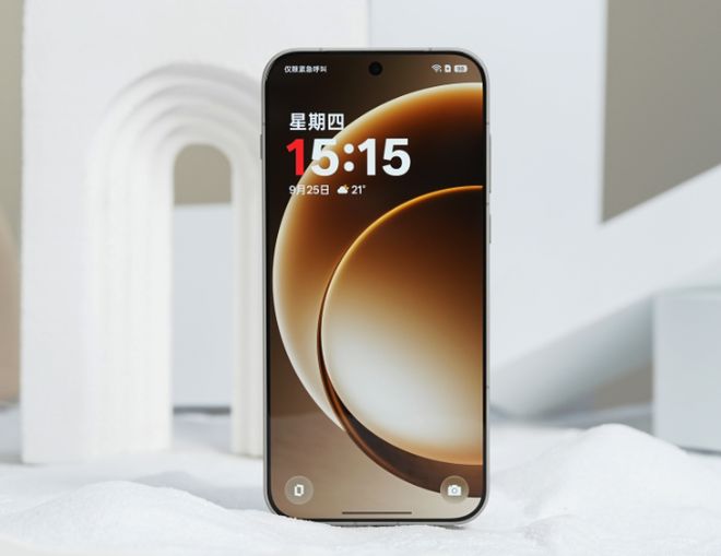 一加 15同为直屏旗舰手机配置分析不买错麻将胡了2游戏入口iQOO 15 vs(图3)